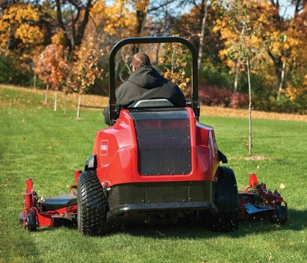 TORO 7500-D Series 152 cm 37 hp 1'642 cc Rear Discharge 72065